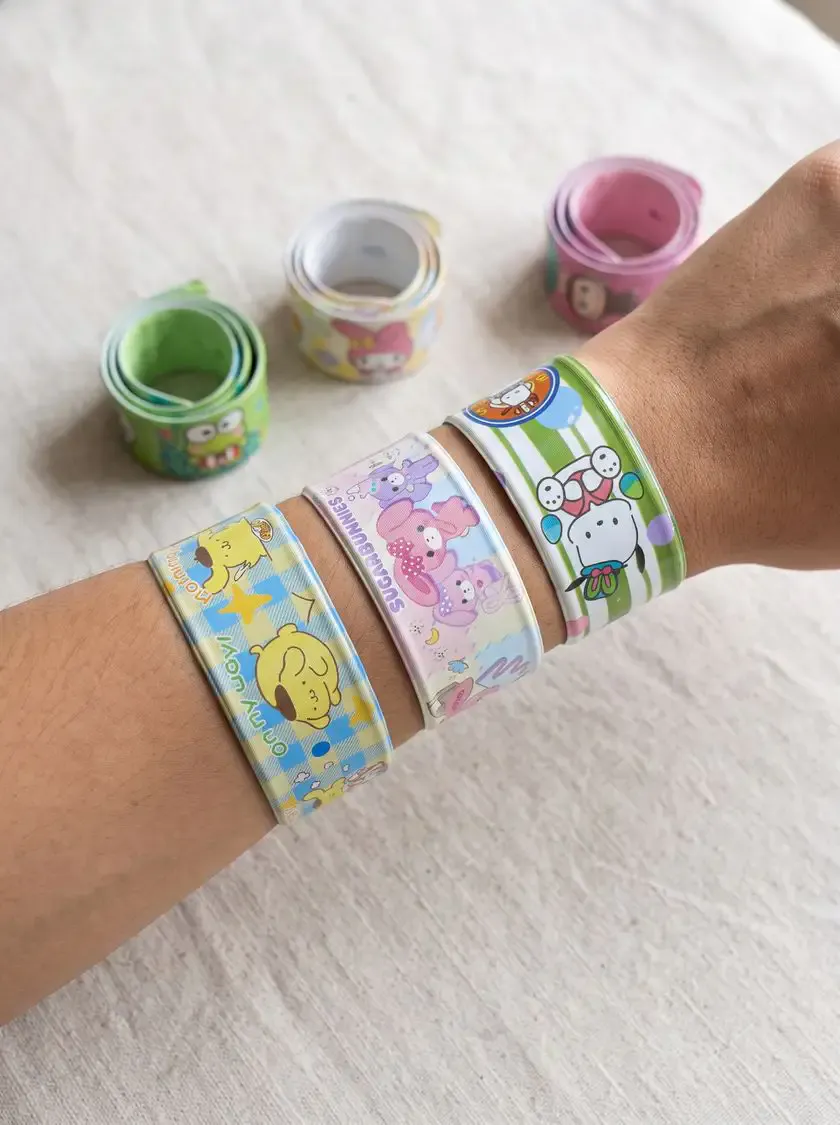 Snap Bracelet Cartoon Design Wristband Patting Hand Band Slap Bracelet Kids Party Favor Funny Gift স্ন্যাপ ব্রেসলেট কার্টুন ডিজাইন হ্যান্ড ব্যান্ড ফর কিডস